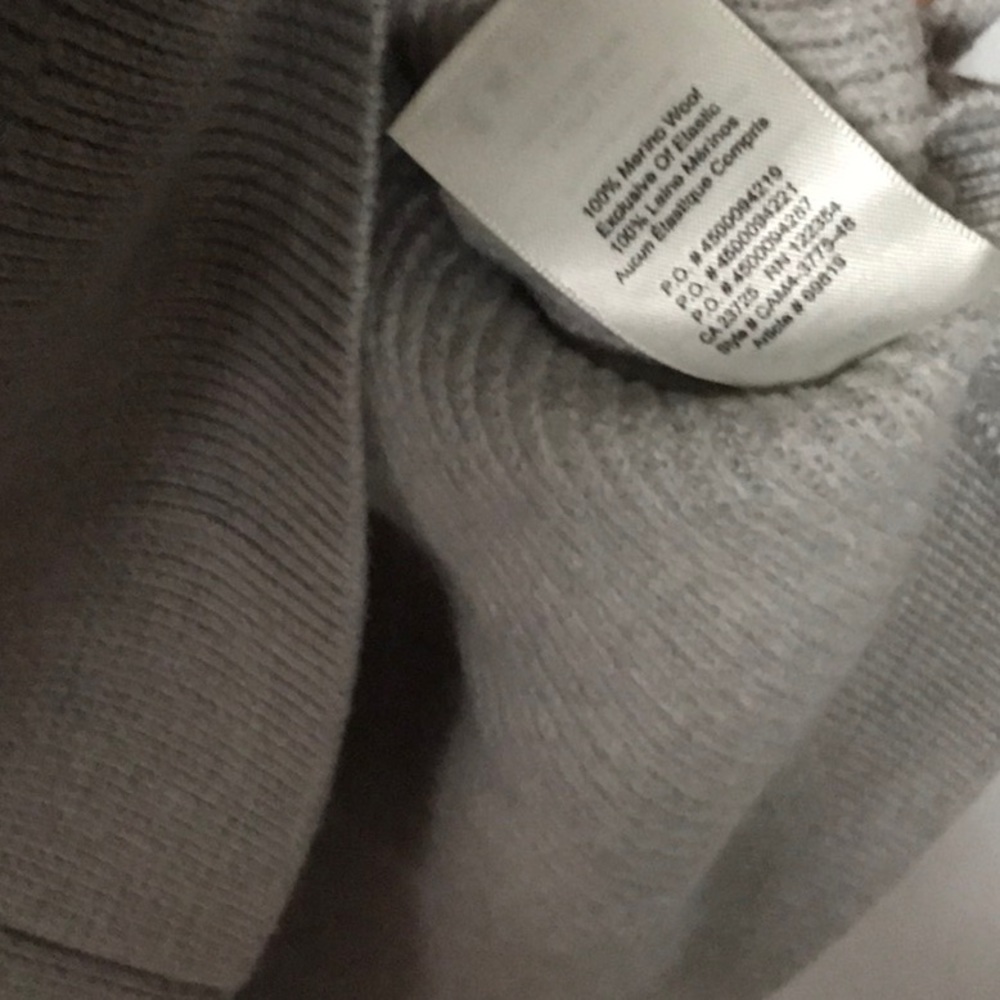 Aritzia Wilfred Constance Sweater- Gray- Size S - Picture 9 of 9